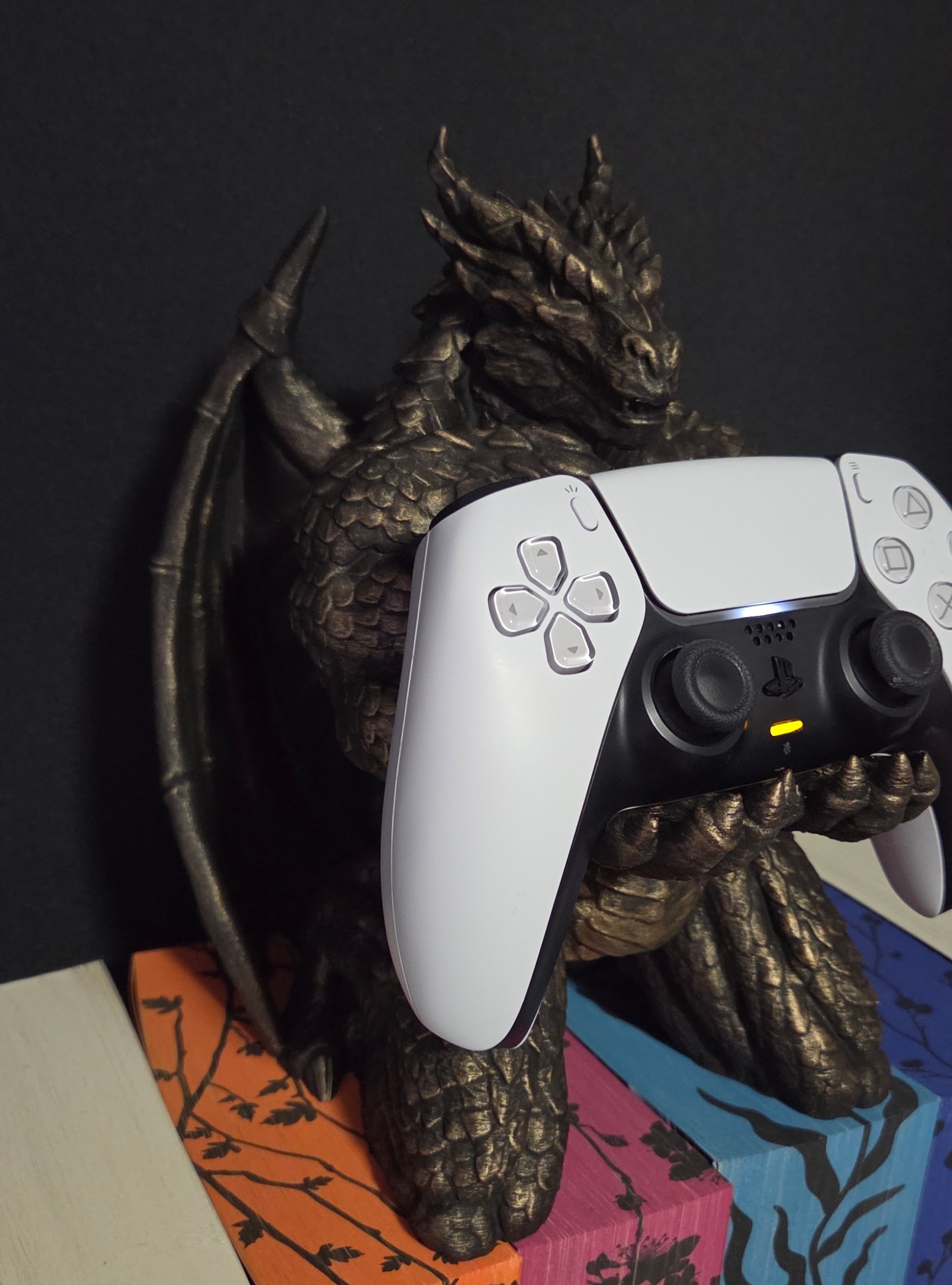 3D Printed Dragon Controller Stand