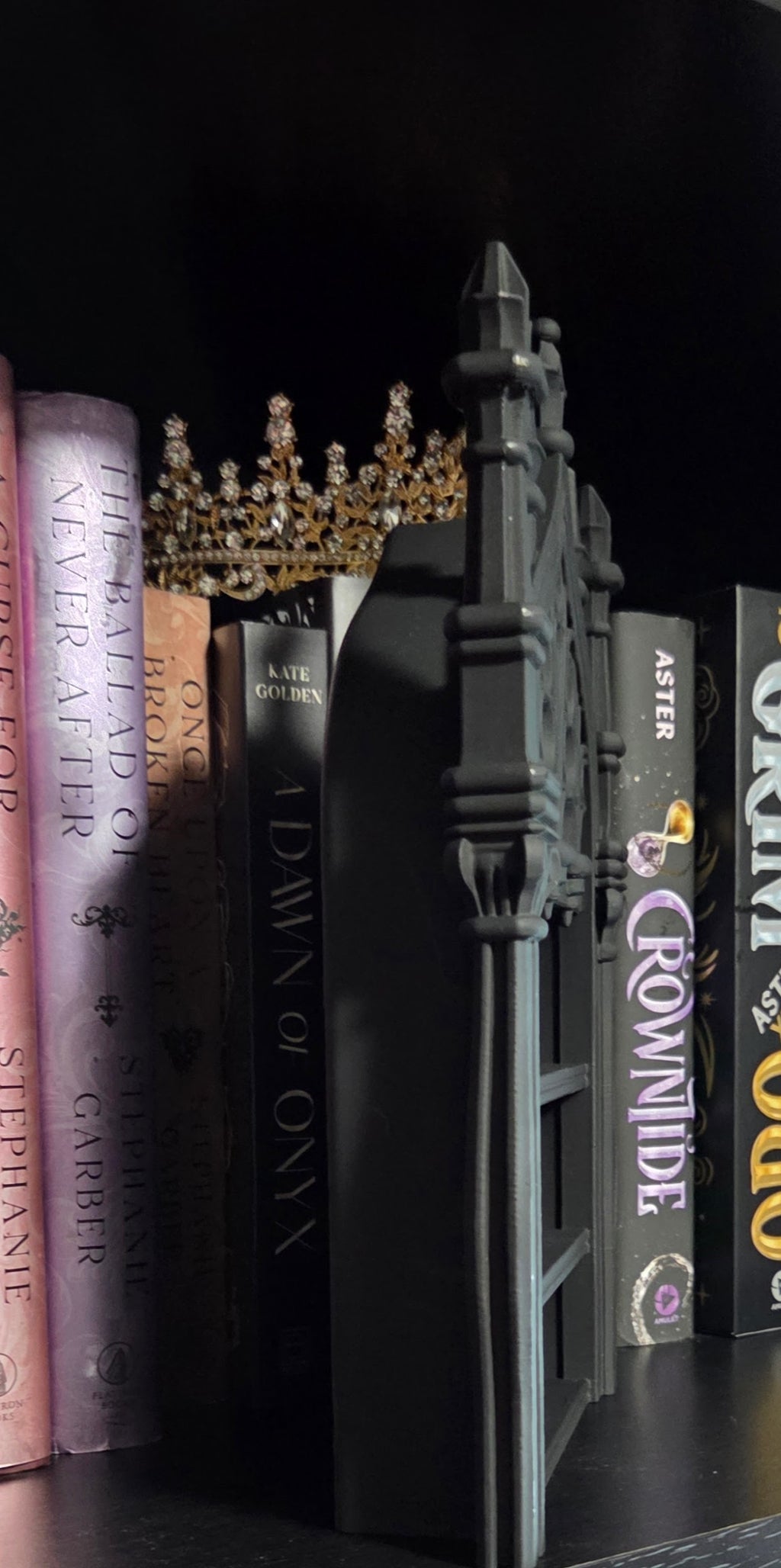 3D Printed Mini Cathedral Bookshelf