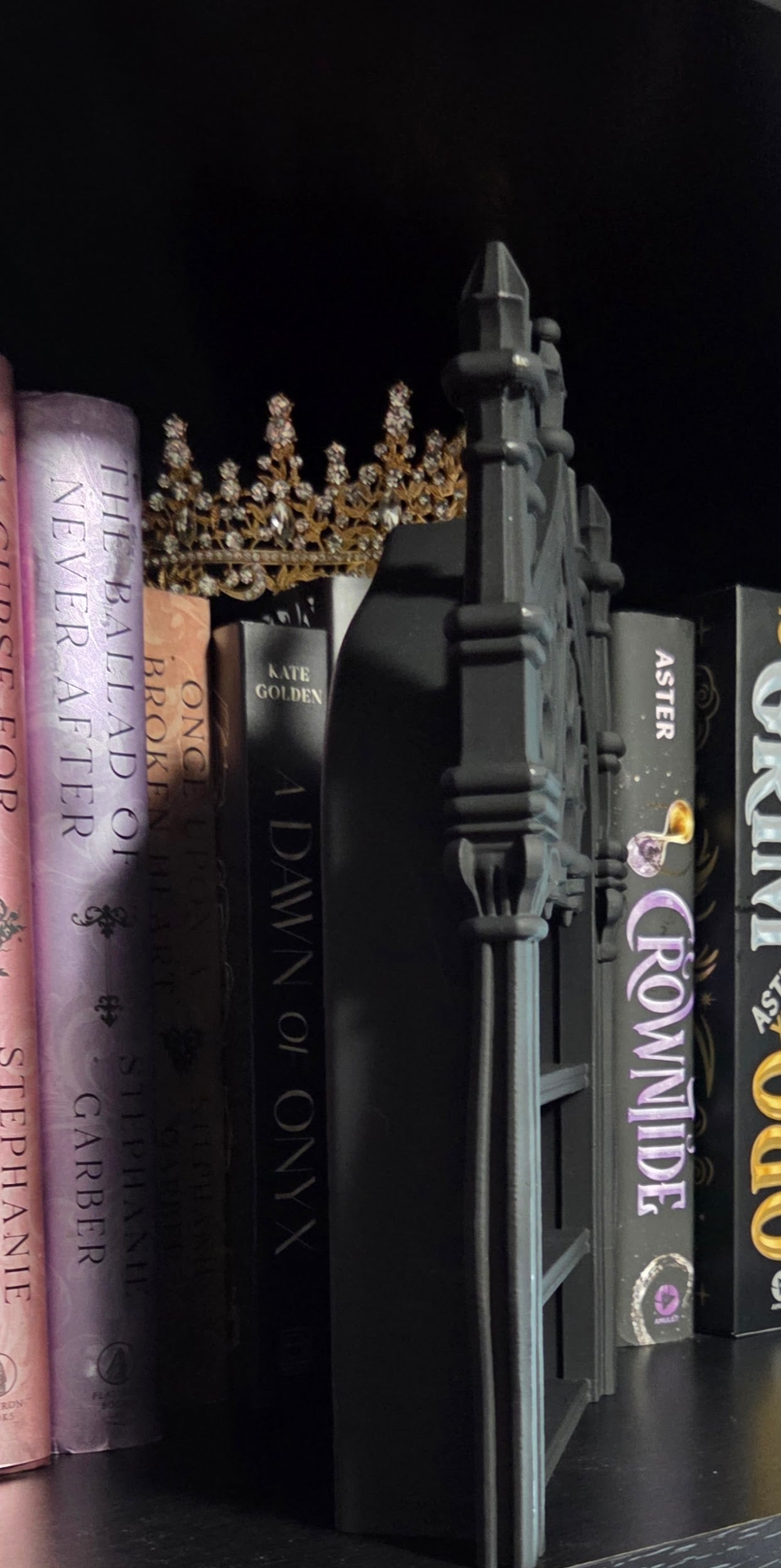 3D Printed Mini Cathedral Bookshelf